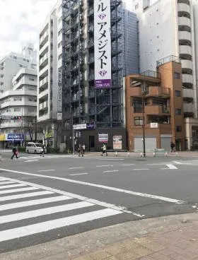 フラグメントミッブビルの外観
