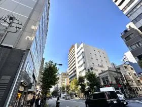 人形町センタービルの外観