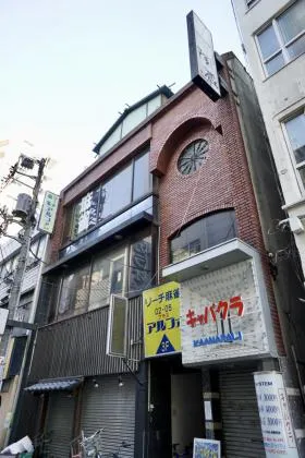 マーキュリービルの外観