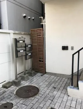 A&Uビルの外観