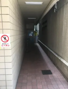 ダイナミックビルの外観