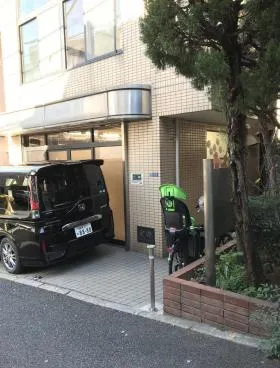 YSビルの外観