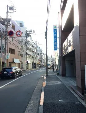 イワタビルの外観