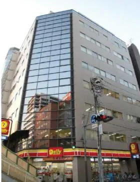 新大阪花村ビルの外観
