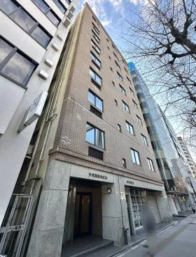 千代田岩本ビルの外観