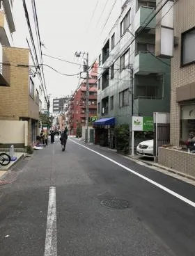 ダイヤビルの外観
