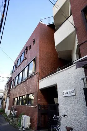 クレール四面道の外観