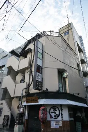 第1長谷川ビルの外観