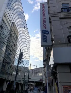 第1長谷川ビルの外観