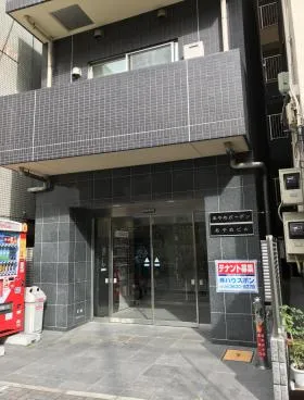 あやめビルの外観