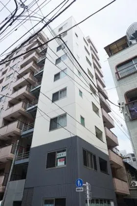 エターナル新富ビルの外観