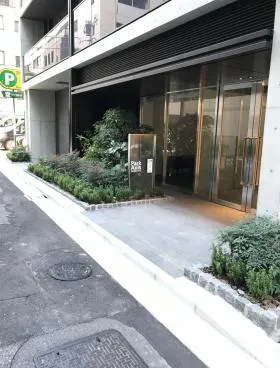 パークアクシス日本橋兜町ビルの外観