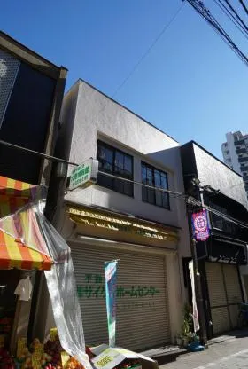 6号通り店舗ビルの外観