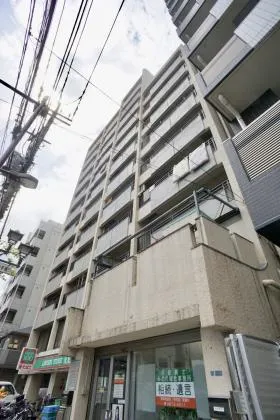 鶯谷上原ハイツの外観