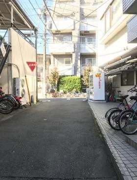 佐久間ビルの外観