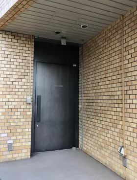浜離宮建設プラザ別館の外観