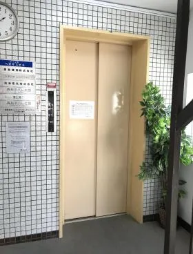 富士見町ペガサスビルの外観
