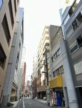 RECビルの外観
