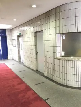 スリーセブンビルの外観