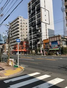 スプルースエステートビルの外観