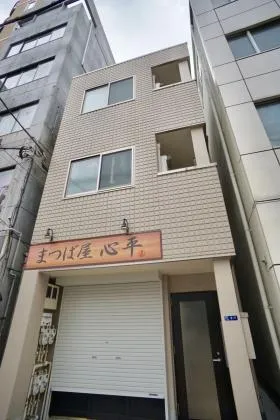 千本木ビルの外観