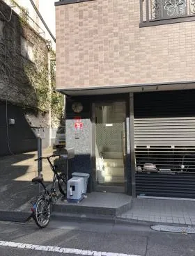 ワイズビルの外観