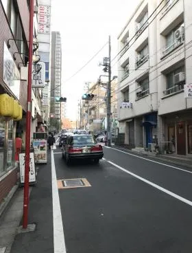鈴木ビルの外観