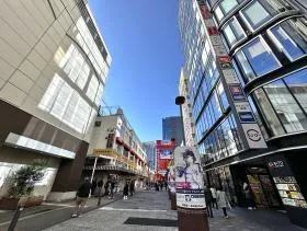 新秋葉原ビルの外観