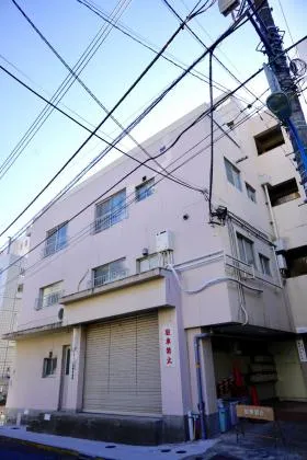 あかつきビルの外観