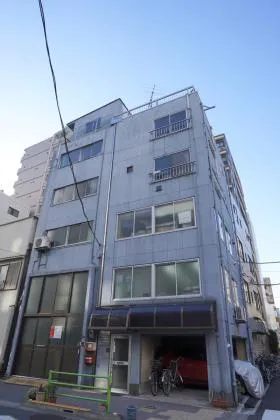 シシドビルの外観