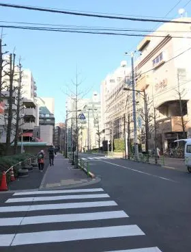 シシドビルの外観
