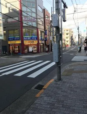 第6鶴水ビルの外観