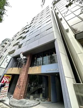 JR外神田ビルの外観