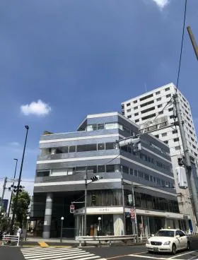 モードコスモスビルの外観