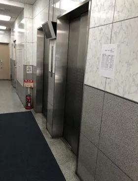 偕楽外神田ビルの外観