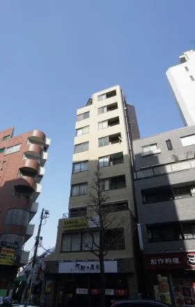 新宿葵ビルの外観
