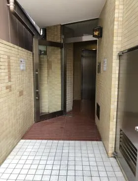新宿葵ビルの外観