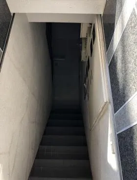 MIYAJIMAビルの外観