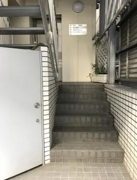 砂川ビルの外観
