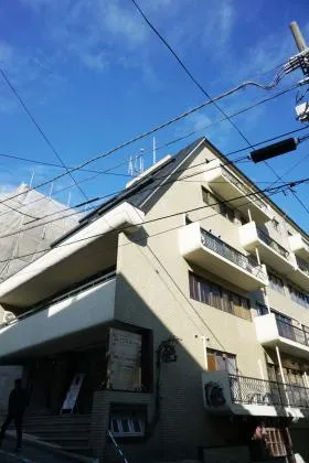 市谷左内坂ビルの外観