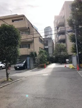 パークサイドシックスビルの外観
