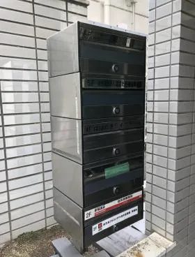 新小川町ビルの外観