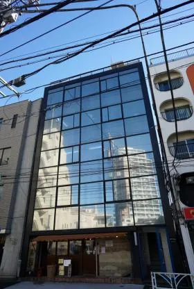 HT神宮前ビルの外観