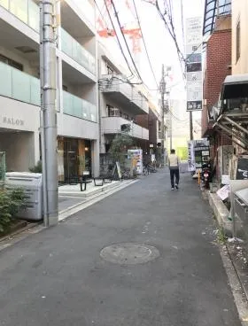第二育真ビルの外観