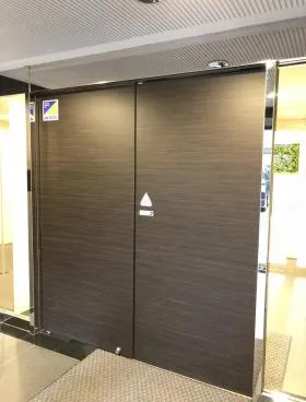 アトレーユビルの外観