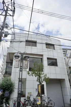 オオタカビルの外観