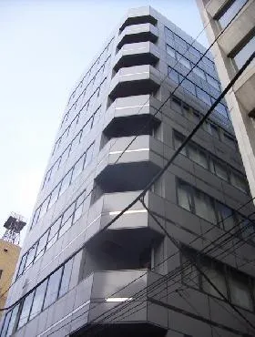 NC島商ビルの外観