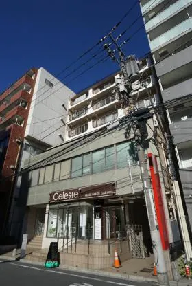 コーア諏訪ビルの外観