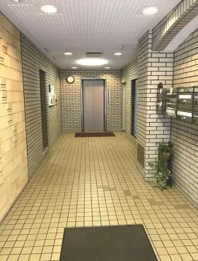 アベニューサイド代官山Ⅲビルの外観