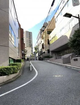 赤坂ヒルサイドビルの外観